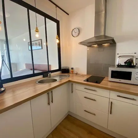 Διαμέρισμα Refait A Neuf 35m² A Avec Wifi, Parking Et Loggia Vue - Fr-1-478-39 *
